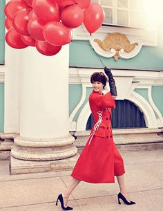 Shooting with Alexi Lubomirski in St. Petersburg Raf Simons, Parisian Chic, Fashion Shoot, Red Fashion