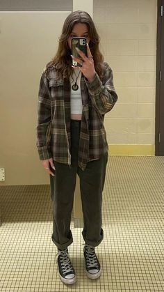 Pin on outfit inspo Grunge Women Fashion, Women Indie Outfits, 90s Mom Fashion Grunge, Thrift Grunge Outfit, Spring Outfit Inspo 2023 Casual, Rue Aesthetic Outfits, Spring Outfits Grunge Indie, Maggiecore Outfits, Aesthetic Outfit With Shorts