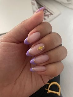 Tangled Nails Aesthetic, Simple Purple And Gold Nails, Tangle Inspired Nails, Rapunzel Themed Acrylic Nails, Peter Pan Inspired Nails, Purple Tangled Nails, Tangled Inspired Nails Simple, Tangled Rapunzel Acrylic Nails, Repunzle Theme Nails