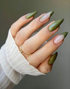 Swirl Nail, Olive Nails, Long Almond, Nagellack Trends, September Nails, Fall Nail Trends, Green Nail Designs, Easy Nails