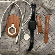 Series 5, 40mm, Great Condition, Black & Tan Bands As Well As Charger & Stand Included. Apple Watch Colors, Charger Stand, Black Tan, Black And Tan, Apple Watch, Smart Watch, Band, Black, Color