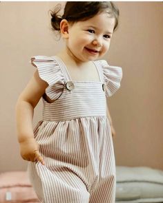 Fay Dress, Kids Fashion Inspiration, Diy Baby Clothes, Kids Garments, Kids Fashion Trends, Kids Fashion Dress, Kids Designer Dresses