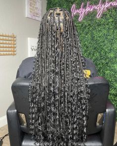 Medium Knotless Goddess Braids Hairstyles, Braided Hairstyles Knotless Braids With Curls, Black Knotless Box Braids With Curls, Rasta Braids Black Women, Knotless Box Goddess Braids, Cute Goddess Braids, Braided Hairstyles For Black Women Goddess Braids, Goddess Braids Full, Goodness Knotless Braids