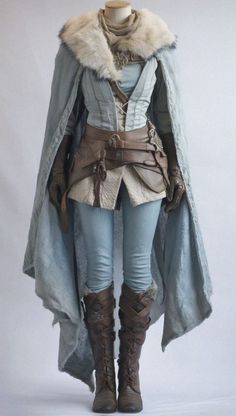 Ren Faire Outfits, Warrior Outfit, Elf Clothes, Fantasy Gowns, Riding Outfit