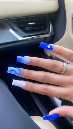 Last Minute Nail Ideas, Square Nails Ideas Blue, Medium Nail Designs Blue, Freshman Nail Ideas, Blue Design Nails Acrylic, Plan Nails Ideas, Simple Acrylic Nails Blue, Blue Short Acrylic Nails Designs, Blue Acrylic Nails Ideas Summer