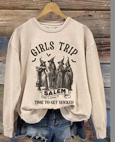 Salem Outfits, Vintage Halloween Witch, Witch Party, Adulting Shirts, Halloween Prints, Crew Neck Top, Print Sweatshirt, Casual Sweaters, School Shirts