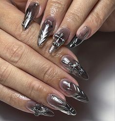 Metallic Nails Design, Rock Nails, Witchy Nails, Chrome Nails Designs, Goth Nails, Cute Nail Art Designs, Y2k Nails