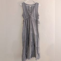 Nwt Adorable Navy + Cream Gingham Print. V Neck Cut. Adjustable Ties On Each Side. Tiered Skirt. Perfect Summer To Fall Piece! Casual Cotton Maxi Dress For Picnic, Casual Gingham Maxi Dress, Max Studio Dress, Summer To Fall, Gingham Dress, Gingham Print, Tier Skirt, Max Studio, Tiered Skirt