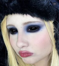 Sick Look Makeup, Unconventional Makeup, Cosmetic Inspiration, Day Makeup Looks, Horror Makeup, Alternative Makeup