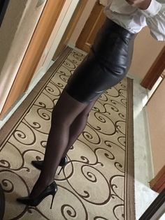 Lovely Legs, Tights Outfit, Other Outfits, White Blouse, Black Blouse, Dress Skirt, Tights