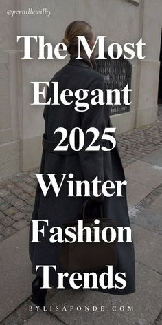 Early 2000s Trends, Popular Prints, Trends 2025, Glamorous Outfits, Statement Accessories, Fashion Trends Winter, Old Money Style, Long Dress Casual, Winter Trends