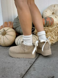 Uggs With Ribbons, Uggs And Socks, Uggs With Socks, Wedding Uggs, Ugg Platform Outfit, Platform Uggs Outfit, Platform Ugg