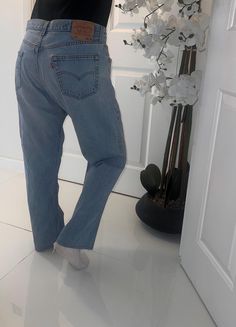 🛍️ brand Vintage Levi's  ❤️ style straight leg jeans  🏳️🌈 colour light blue  ✂️ condition vintage condition with normal signs of wear and tear   unisex  🏷️ size  waist 36 ''  length 30  '' 🧷 material multi  💌 message me any questions Own a piece of history Straight Leg Levis, Style Straight Leg Jeans, Levis Jean, Jeans Colour, Jeans Light Blue, Levi's 501, Colour Light, Jeans Light, Levis 501