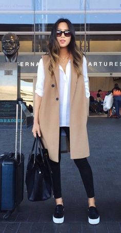 Blazer Vest Outfit, Sleeveless Blazer Outfit, Long Vest Outfit, Vest Outfits For Women, Look Legging, Sleeveless Blazer, Outfit Mujer, Stil Elegant, Long Vests