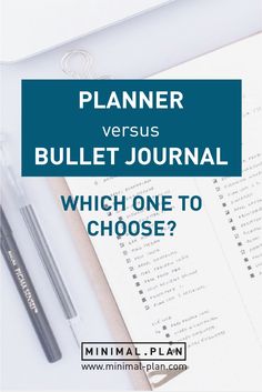 Planner VS Bullet Journal Which one to choose? Here's a post to help you decide which one will answer your needs and help you get closer to your goals + things to look at when you pick your planner and bullet journal! / Planner, planners, planning, minimal planner, bullet journal, bullet journaling, minimal bullet journal, organization, planning tool, bullet journal ideas, planner ideas Bullet Journal Organization, Minimal Bullet Journal, Journal Minimal, Bullet Journal Pages, Minimal Planner, Bullet Journal For Beginners