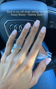 Classic Style Engagement Nails, Unghie Sfumate, Bunny Nails, Milky Nails, Funny Bunny, Cute Gel Nails, Neutral Nails, Dipped Nails, Classy Nails