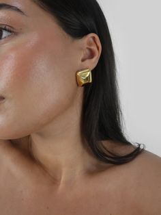 Rounded Square Dome Earrings - Vamp Official Gold Square Earrings, Textured Pants, Texas Trip, Earring Video, Dome Earrings, Silver Shorts, Gold Shorts, Rounded Square, Bodysuit Fashion