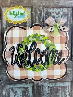 Khaki Plaid Door Hanger - Etsy Door Hangers For Clothes, Door Hangers Painted, Plaid Door Hanger, Painted Door Hangers, Hanger Ideas, Wood Door Hanger, Pumpkin Door Hanger, Door Art