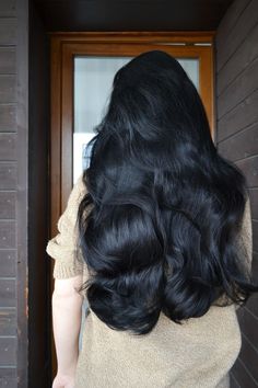 N.I.C.O.L.E | @GXLDEN22 1930s Hairstyles, Jet Black Hair, Long Dark Hair, Long Hai, Long Black Hair, Beautiful Long Hair, Hair Pictures, Dream Hair, Hair Short