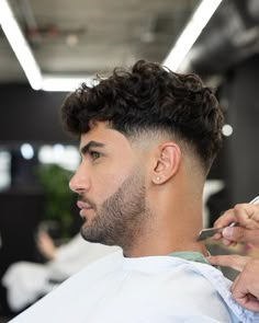 Mid Taper Fade, Mid Taper, Low Taper Fade Haircut, Low Taper Fade