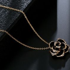 Brand New Without Tags, Absolutely Beautiful Women's Gold Plated Black Rose Necklace And Earrings Set. Gold And Black Necklace, Black Rose Necklace, Rose Metal Jewelry For Party, Black Metal Flower Jewelry, Rose Gold Flower Jewelry For Evening, Chic Evening Jewelry For Valentine's Day, Black Flower-shaped Metal Jewelry, Valentine's Day Chic Evening Jewelry, Black Floral Jewelry For Formal Occasions