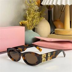 2023 Miu sunglasses oval frame miu Sunglasses designer Women's radiation resistant personality Men's retro glasses Sunglasses Oval, Retro Eyeglasses, Miu Miu Sunglasses, Retro Glasses, Fashion People, Oval Frame, Luxury Sunglasses, Color 2, Sunglass Frames