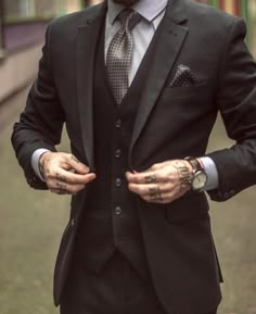 Designer Suits For Men, Mens Fashion Inspiration, Fashion Suits For Men, Mens Fashion Classy, Men’s Suits, Black Suit, Wedding Suits Men, Mens Fashion Suits, Menswear Inspired