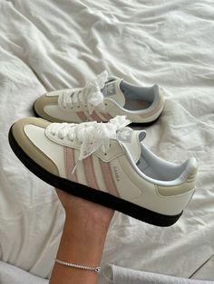 #samba #sambas #adidas #fall #fallshoetrends #coquette #aesthetic Samba Adidas Aesthetic, Fall Adidas Shoes, Samba Collection, Adidas Sambas Aesthetic, Womens Sambas, Sambas Shoes, Pink Adidas Samba, Sambas Pink, Pink Sambas Outfit