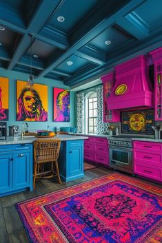 29 Modern Farmhouse Apartment Kitchen Decor Inspirations Trippy Kitchen, Kitchen With Open Shelving, Eclectic Maximalism, Purple Kitchen, Kitschy Kitchen, Orange Kitchen, Apartment Decor Inspiration, Dream House Interior, My Dream House