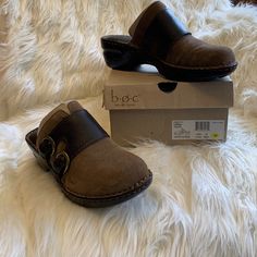 Women Born Clog Shoes Never Worn. Born Shoes Women Clogs, Born Shoes Women, Clog Shoes, Born Shoes, Clogs Shoes, Mule Clogs, Shoes Women, Mules Shoes, Clogs