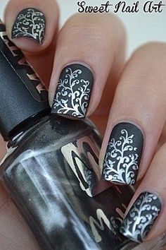 black and silver nail art Nagel Stamping, Black And White Nail, Silver Nail Designs, Metallic Nail Art, Silver Nail Art, Nails Silver, Nail Trend, Silver Nail