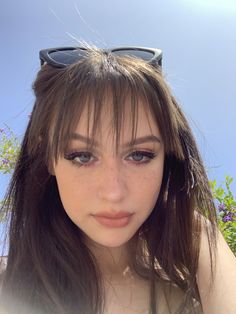 Haley Morales, Breaking Hair, How To Cut Your Own Hair, How To Cut Bangs, How To Style Bangs, Wispy Bangs, Long Hair With Bangs, Haircuts With Bangs, Grunge Hair