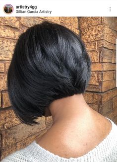 Short Bob Middle Part, Hairstyle For 2023, Haircut Trending, Ombré Highlights, Ideas New Year, Bob Haircuts For Black Women, Hair Goal, Haircuts For Black Women