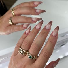 Nails And Rings, Classy Acrylic Nails, Neutral Nails, Luxury Nails, Fire Nails, Chic Nails, Dope Nails, Cute Acrylic Nails, Ombre Nails