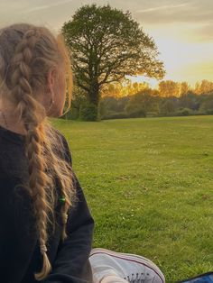 Blonde Hair Plaits, 2 Braids Blonde Hair, Fluffy French Braids, Dutch Plait Hairstyles, Dutch Braid Aesthetic, Dutch Braid Outfit, Dutch Braids Aesthetic, French Braids Aesthetic, Dutch Braids Outfit