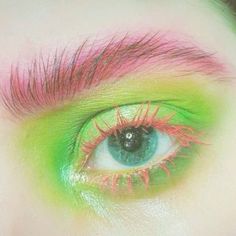 Green Makeup Aesthetic, Venus Mcflytrap, Howleen Wolf, Cosmo And Wanda, Catty Noir, Green Makeup, Monster High Characters, Dream World, Makeup Aesthetic