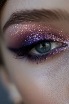 Glitter Gel Makeup Looks, Fun Festival Makeup, Sparkly Wedding Makeup, Celestial Makeup Looks, Purple Glitter Makeup, Garden Makeup, Pure Makeup, Rock Makeup, Make Up Face