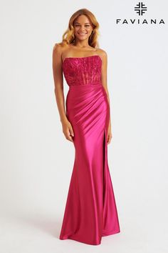 Get ready to turn heads in this 11246 Faviana beaded strapless corset dress. The tight-fitting silhouette, exposed boning, and ruched waist will flatter your figure, while the leg slit adds a touch of drama. Embroidered appliqu adds a unique touch to this already stunning piece. Raspberry Dress, Corset Prom Dress, Diy Corset, Faviana Dresses, Allure Couture, Satin Corset Dress, Sheer Corset, Sherri Hill Prom Dresses, Corset Dress Prom