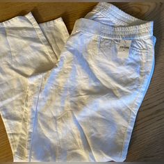 Nwt Maternity White Linen Pocketed Pants Medium Gap Wide Leg Linen Pants, Gap Linen Pants For Spring, Gap Linen Spring Pants, Casual Linen Pants By Gap, Spring Gap Linen Pants, White Casual Pull-on Bottoms, Casual White Pull-on Bottoms, White Straight Leg Bottoms With Pull-on Style, White Straight Leg Pull-on Bottoms