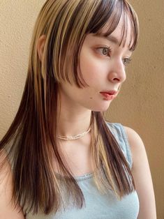 brown and blonde highlights with hime cut Korean Hairstyle Ideas, Schwarzkopf Hair Color, Long Hairstyle, Hair Images, Sleek Hairstyles