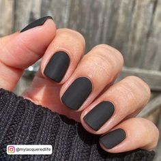 Dark Grey Matte Nails, Black Nails Short, Matte Gel Nails, Nail Ideas For Short Nails, Winter Nail Colors, Ideas For Short Nails, Black Gel Nails, Matte Black Nails, Girl Nails