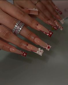 #valentinenails #valentines #rednails #whitenails #heartnails Nails February, French Manicure Acrylic Nails, Long Red Nails, Set Nails, Red Acrylic Nails, February Nails, Diy Acrylic Nails, Nail Designs Valentines, French Tip Acrylic Nails