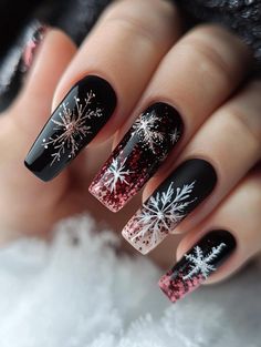 Winter Nail Designs Black, Black And Nude Christmas Nails, Red And Black Winter Nails, Black Christmas Acrylic Nails, Pretty Christmas Nail Designs, Black Christmas Nail Designs Holidays, Christmas Season Nails, Christmas Nails Black And Red, Alt Christmas Nails