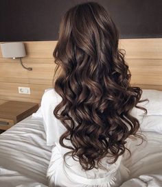 Curls For Prom Long Hair, Hair Curled For Prom, Curl Hairstyles For Prom, Curl Hairstyle For Graduation, Wavy Hair Inspo For Prom, Aesthetic Curls Hairstyles, Curled Hair For Graduation, Curls Hairstyles For Prom, Prom Hairstyles Thick Long Hair