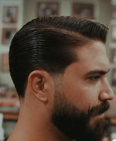 Brylcreem Hairstyles, Gentleman Haircut, Men Fade Haircut Short, Mens Hairstyles With Beard, Gents Hair Style, Classic Haircut, Androgynous Hair, Beard Hairstyle