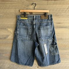 DEADSTOCK Vintage Y2K Nautica Denim Baggy Carpenter Jorts

Size: 34

Flaws: None.

Vintage 2000s workwear streetwear y2k baggy style rare new shorts jean denim skater skate pocket

#Jorts #VintageNautica #y2kJorts #y2k #Nautica Baggy Style, Y2k Baggy, Streetwear Y2k, Vintage 2000s, Mens Bottom, Men's Shorts, Mens Shorts, Jean Shorts, Vintage Y2k