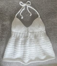 Tiffany Tank, Crochet Halter Top Pattern Free, Crochet Babydoll, Crochet Halter Top Pattern, Halter Top Pattern, Knitting Hacks, Crochet Top Outfit