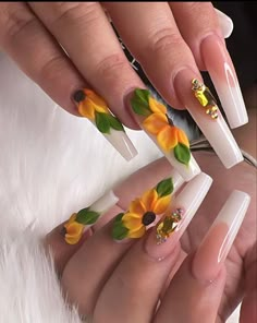 Beach Nails Art, 2023 Nails, Nails Art Designs, Colors 2023, Art Deco Nails, Nails Fashion