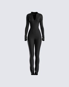 Snatched, and ready to go 💅🏼 This black, long sleeve zip-up jumpsuit is made from a stretch jersey material, and fitted to hug you in all the right places. Perfect for an easy, but sexy look 🖤 Spy Outfit Women, Finesse Clothing, Juicy Jumpsuit, Black Long Sleeve Bodysuit With Zipper, Black Long Sleeve Bodysuit For Cosplay, Zip Up Jumpsuit, Celebrity Clothing, Black Fitted Zip-up Activewear, Black Jumpsuits