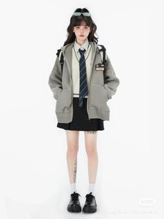 Real Reference, College Girl Outfits, 2000s Japanese Fashion, Uniform Outfits, Cosplay Cute, Arte Inspo, Uniform Fashion